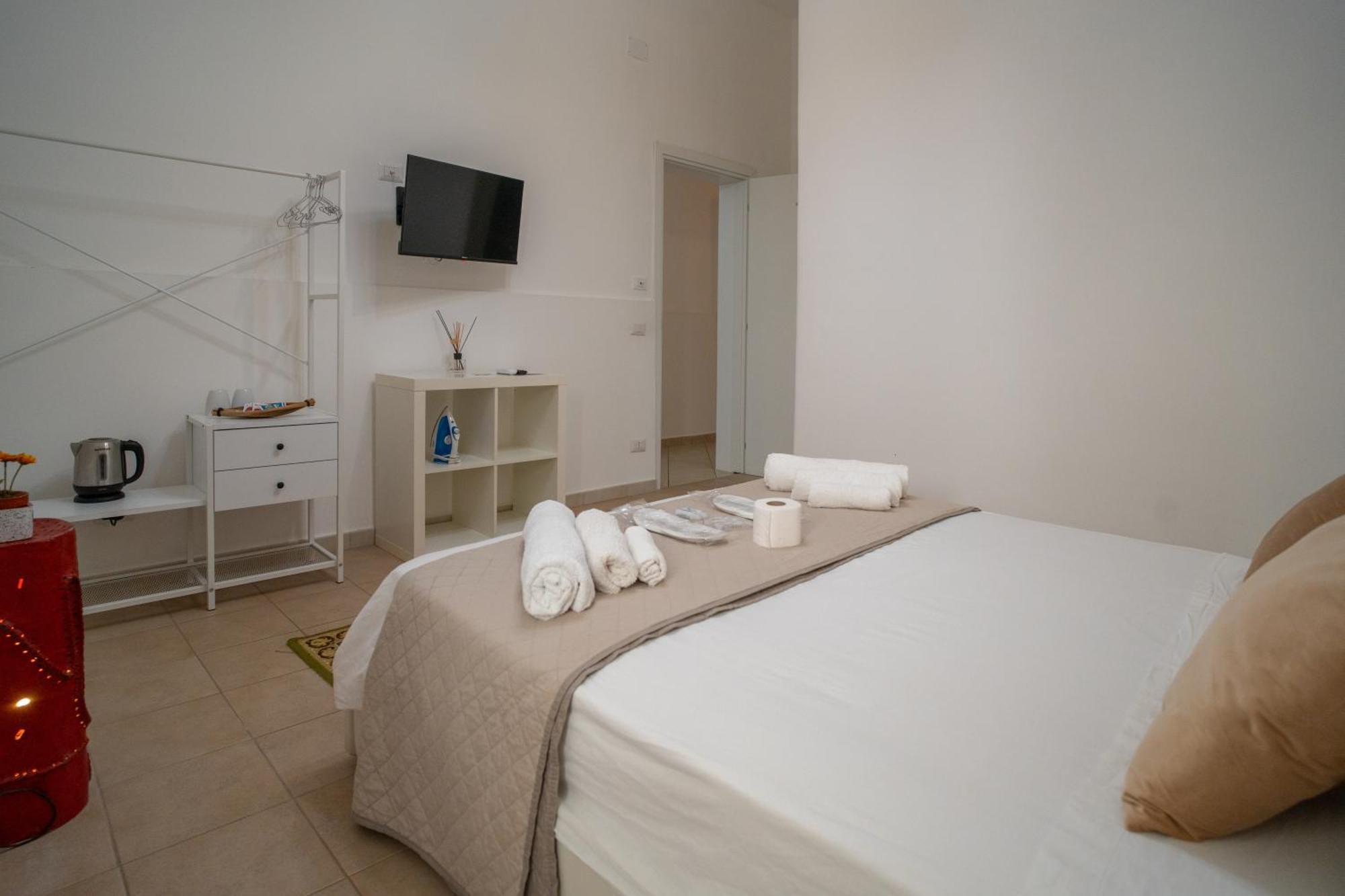 Bed and Breakfast Whitehouse Лечче Экстерьер фото
