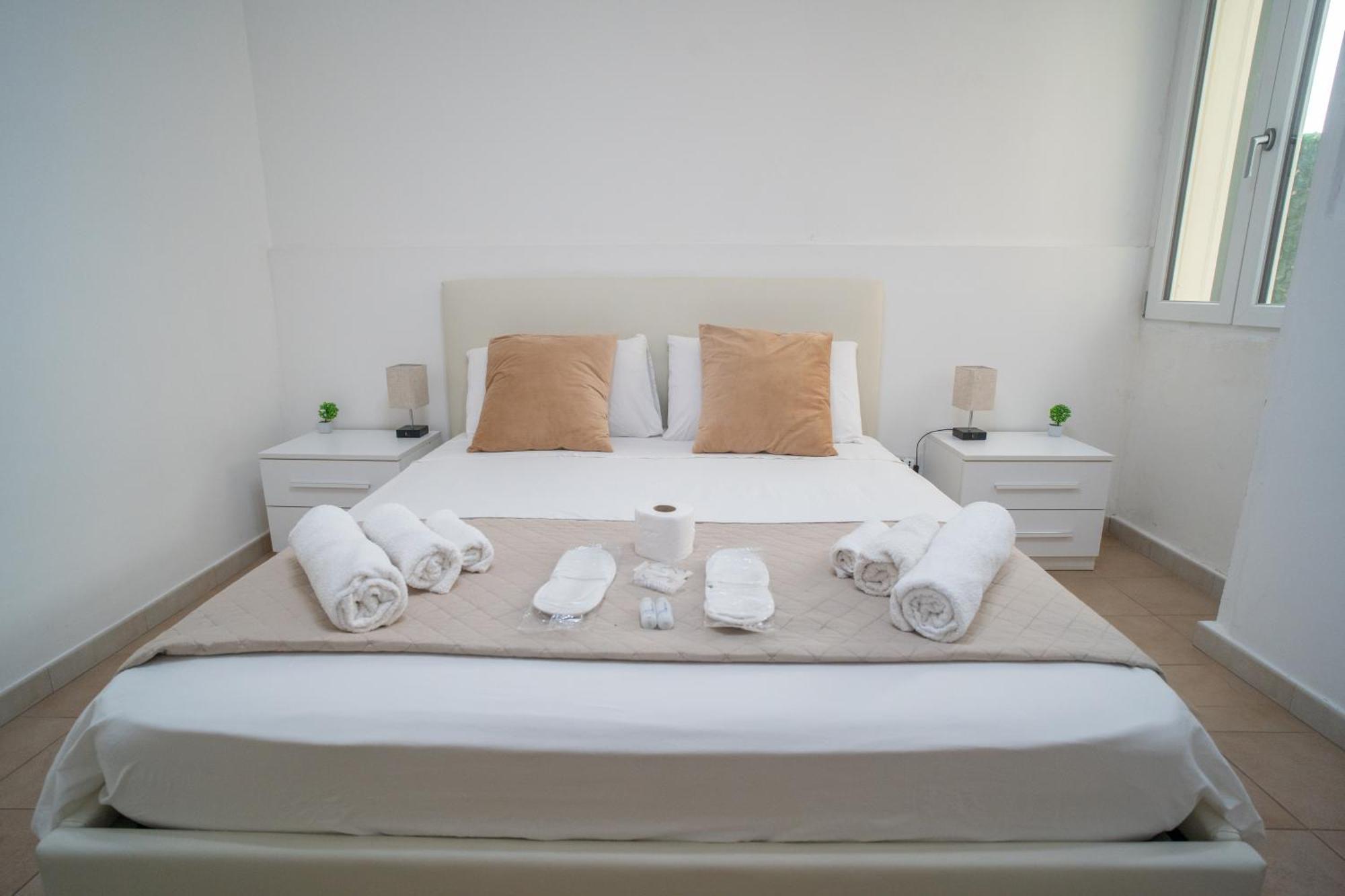 Bed and Breakfast Whitehouse Лечче Экстерьер фото