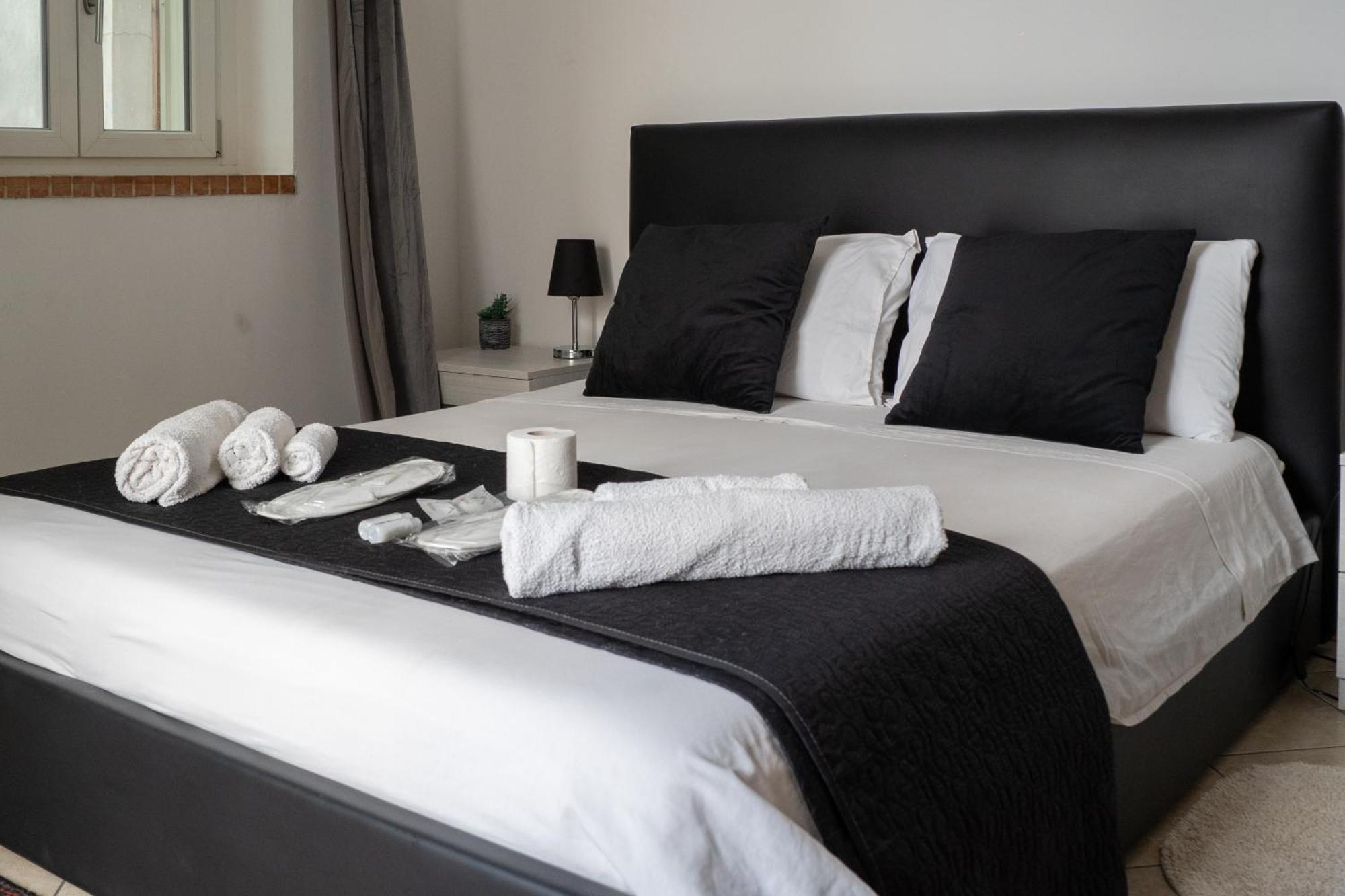 Bed and Breakfast Whitehouse Лечче Экстерьер фото